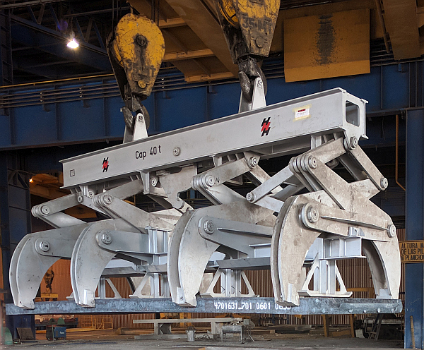 Automatic slab tong with 4 scissors Automatic slab tong with 4 scissors